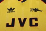 Arsenal 1988-90 Away Retro Kids Kit - Image 4