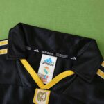 Real Madrid 1999-00 Away Retro Kids Kit - Image 5