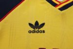 Arsenal 1988-90 Away Retro Kids Kit - Image 5