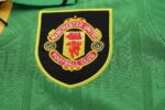 Manchester United 1992-94 Second Away Retro Kids Kit - Image 5