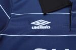 Manchester United 1999-00 Away Retro Kids Kit - Image 5