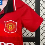 Manchester United 1994-96 Home Retro Kids Kit - Image 5