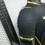 Chelsea 2026-27 Black-Gold Logo Special Jersey Player Version - Image 7