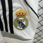 Real Madrid 2006-07 Home Retro Kids Kit - Image 7