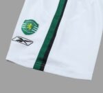 Sporting Lisbon 2003-04 Home Retro Kids Kit - Image 9