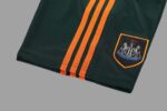 Newcastle United 1997-98 Away Retro Kids Kit - Image 9